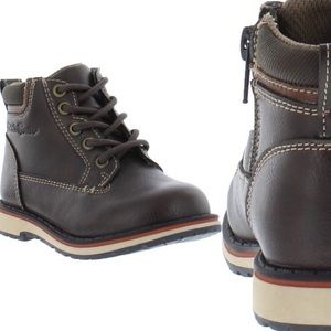 NIB/NWT UNISEX EDDIE BAUER Quantum Lace-Up Boot